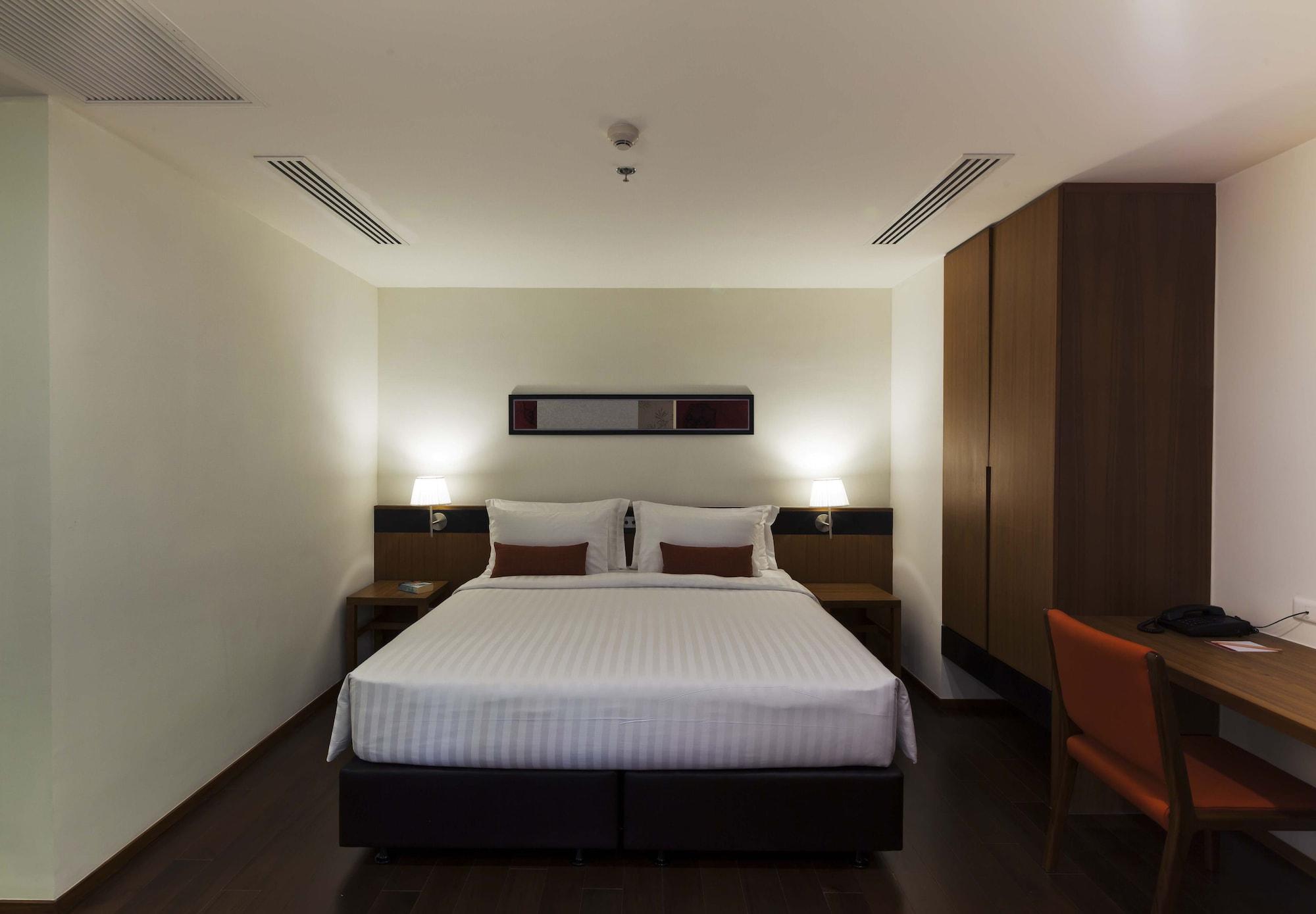 Eastin Tan Hotel Чиангмай Екстериор снимка
