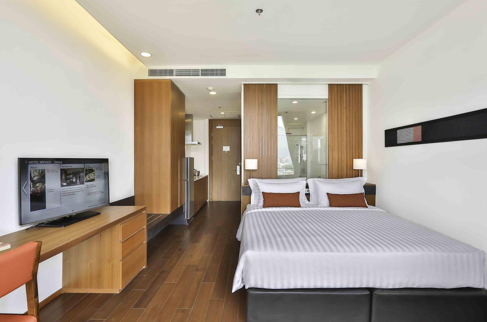 Eastin Tan Hotel Чиангмай Екстериор снимка