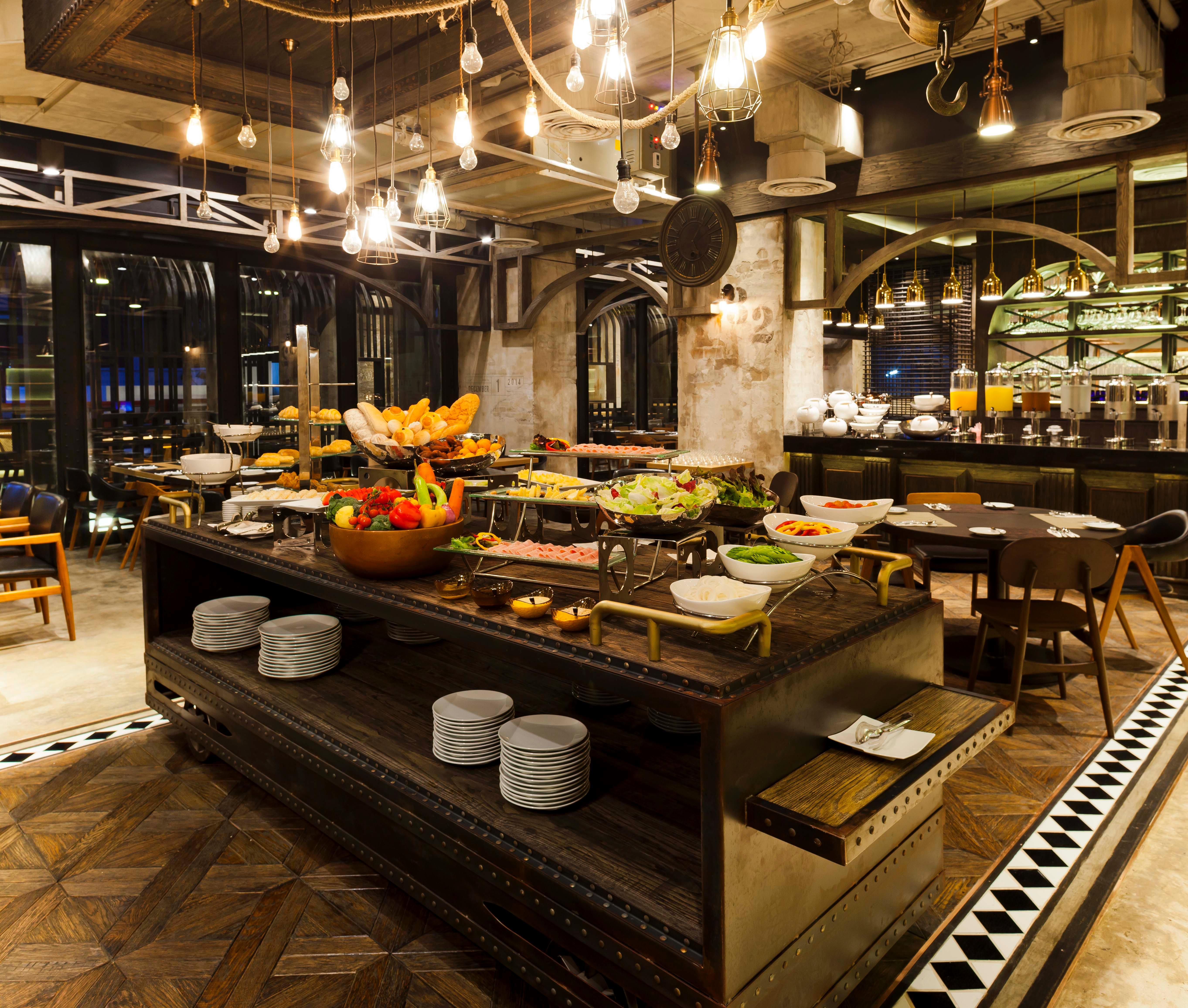 Eastin Tan Hotel Чиангмай Екстериор снимка