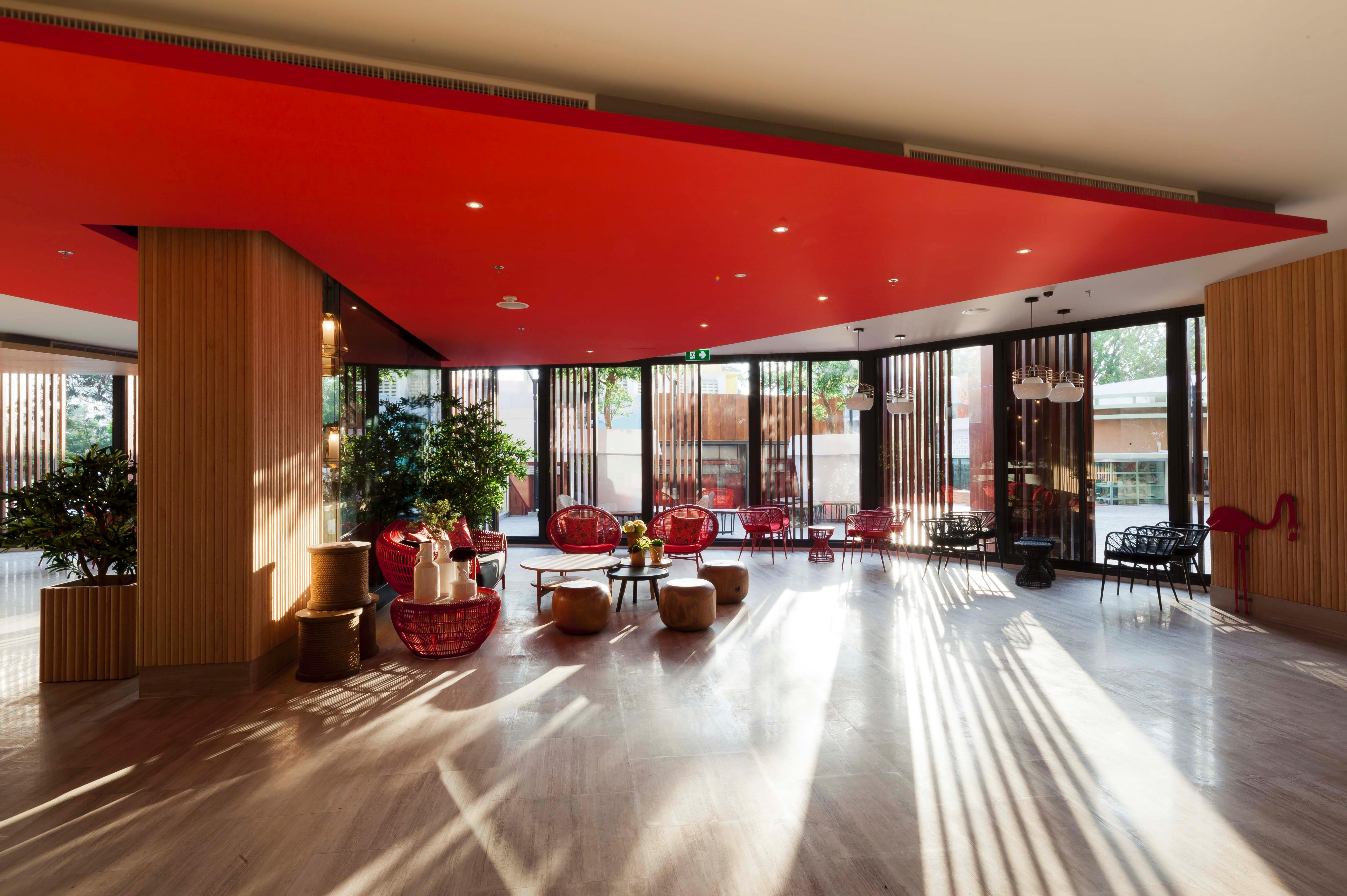 Eastin Tan Hotel Чиангмай Екстериор снимка
