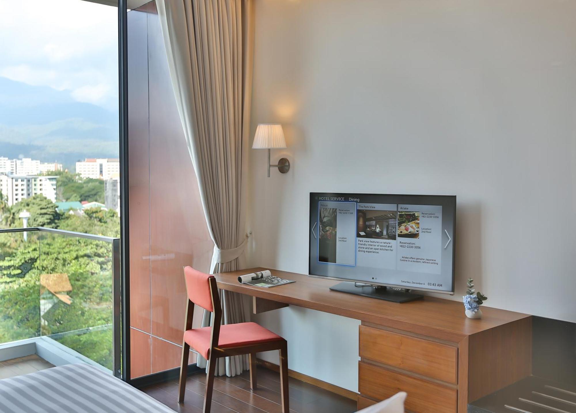 Eastin Tan Hotel Чиангмай Екстериор снимка
