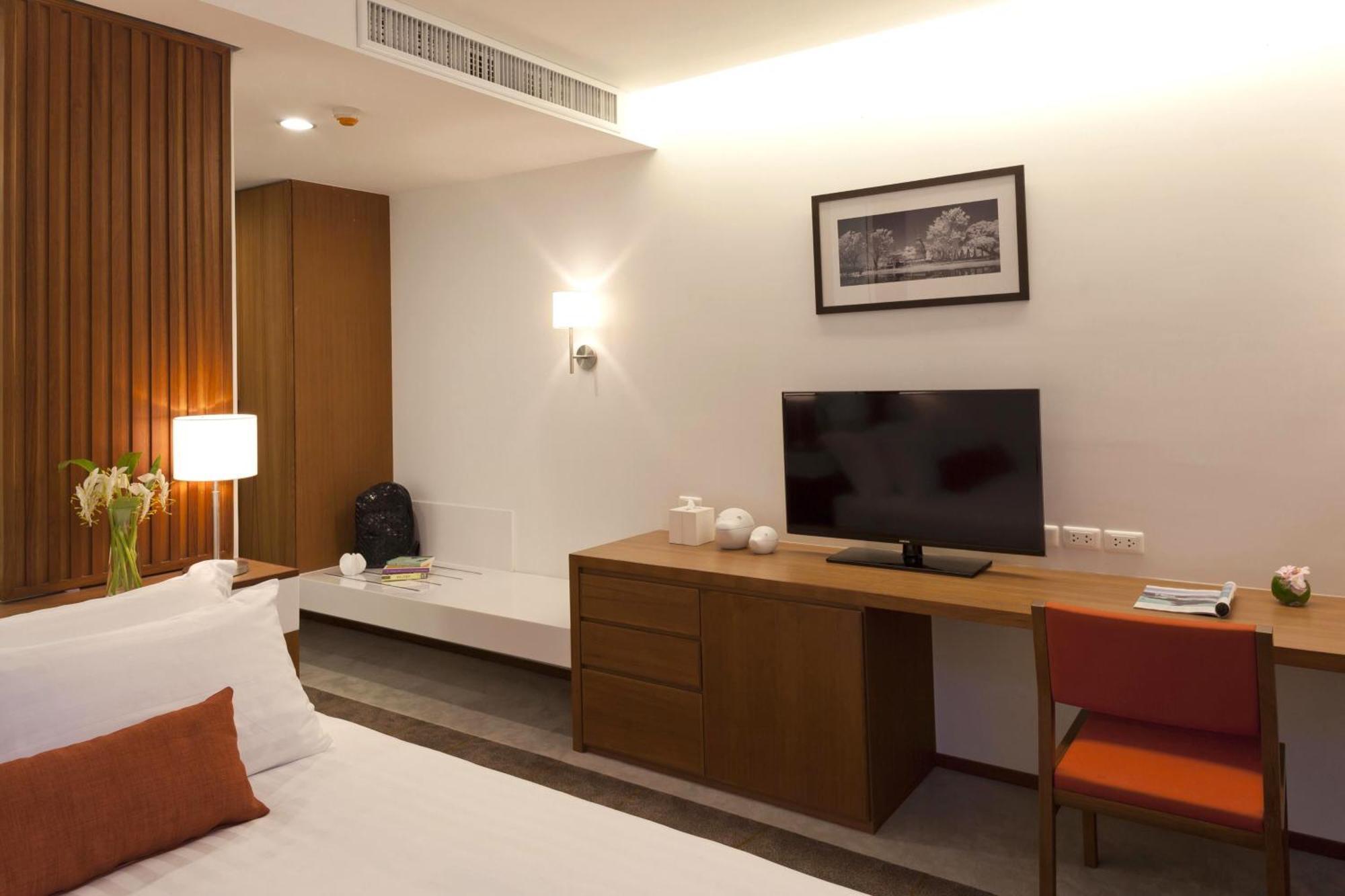 Eastin Tan Hotel Чиангмай Екстериор снимка