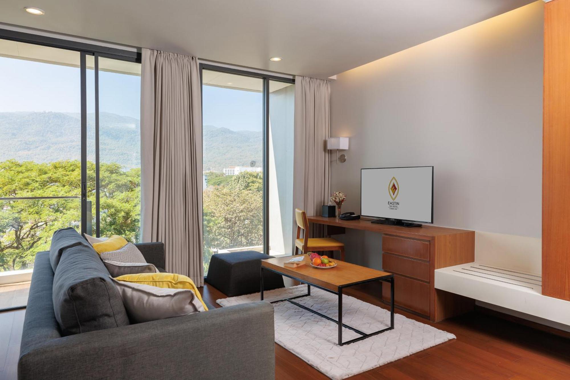 Eastin Tan Hotel Чиангмай Екстериор снимка